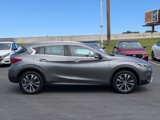 Used 2018 INFINITI QX30 AWD image 2