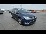Used 2020 Chrysler Pacifica Limited image 2