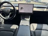 Used 2021 Tesla Model 3 Standard Range Plus image 5