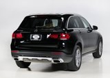 Used 2021 Mercedes-Benz GLC 300 4MATIC image 2