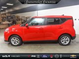 Used 2022 Kia Soul LX w/ Technology Package image 3