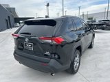 Used 2022 Toyota RAV4 LE image 5