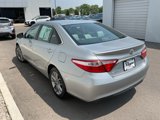 Used 2017 Toyota Camry SE image 5