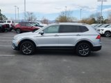 Used 2022 Volkswagen Tiguan SE image 5