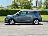 Used 2020 Kia Soul LX image 3