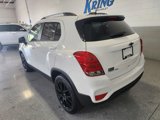 Used 2022 Chevrolet Trax LT w/ Sport Edition image 3
