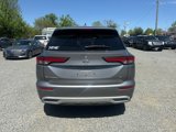 Used 2022 Mitsubishi Outlander SE image 6