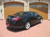 Used 2014 Ford Taurus SEL image 4