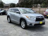 Used 2014 Toyota Highlander LE image 2