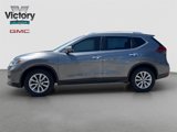 Used 2020 Nissan Rogue SV image 3