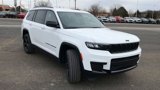 Used 2023 Jeep Grand Cherokee L Laredo image 2