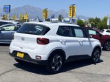 Used 2023 Hyundai Venue SEL image 3