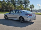 Used 2018 Toyota Camry SE image 4