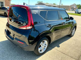 Used 2021 Kia Soul LX image 5