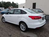 Used 2017 Ford Focus SE image 5