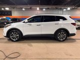 Used 2017 Hyundai Santa Fe SE image 6