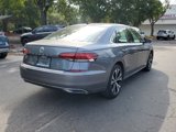 Used 2021 Volkswagen Passat 2.0T SE image 5
