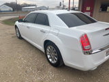 Used 2013 Chrysler 300 C image 6