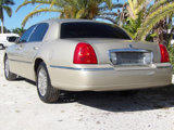 Used 2006 Lincoln Town Car Designer Series image 5