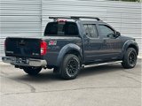 Used 2016 Nissan Frontier SV image 3