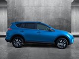 Used 2018 Toyota RAV4 LE image 4