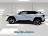 New 2025 Chevrolet Trax RS image 2