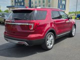 Used 2017 Ford Explorer XLT w/ Equipment Group 202A image 3