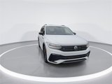 Used 2022 Volkswagen Tiguan SE R-Line image 2