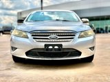 Used 2010 Ford Taurus SE image 3