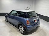 Used 2010 MINI Cooper Hardtop image 4