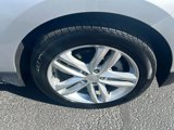 Used 2019 Chevrolet Equinox Premier image 2