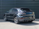 Used 2022 Porsche Cayenne Platinum Edition image 3