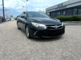 Used 2015 Toyota Camry SE image 2