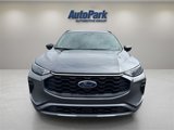 Used 2024 Ford Escape ST-Line image 2