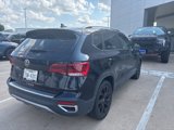 Used 2023 Volkswagen Taos SE image 4