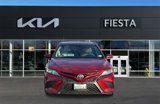 Used 2018 Toyota Camry SE image 2