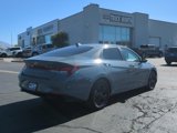 Used 2022 Hyundai Elantra SEL image 3