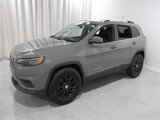 Used 2019 Jeep Cherokee Latitude Plus w/ Cold Weather Group image 3