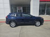 Used 2016 Jeep Cherokee Sport w/ Cold Weather Group image 3