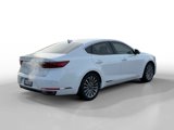 Used 2019 Kia Cadenza Premium image 5