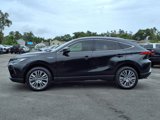 Used 2021 Toyota Venza XLE image 4