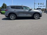 Used 2020 Hyundai Santa Fe SE image 2