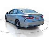 Used 2023 Toyota Camry SE image 3