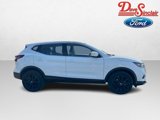 Used 2022 Nissan Rogue Sport S image 5
