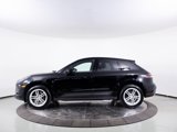 Used 2024 Porsche Macan image 2