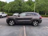 Used 2015 Jeep Grand Cherokee Overland w/ Advanced Technology Group image 2