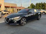 Used 2022 Nissan Altima 2.5 SR image 2