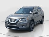 Used 2017 Nissan Rogue SL image 4