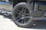 Used 2021 Chevrolet Silverado 1500 LT Trail Boss image 2