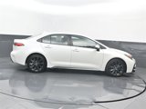 Used 2024 Toyota Corolla SE image 2